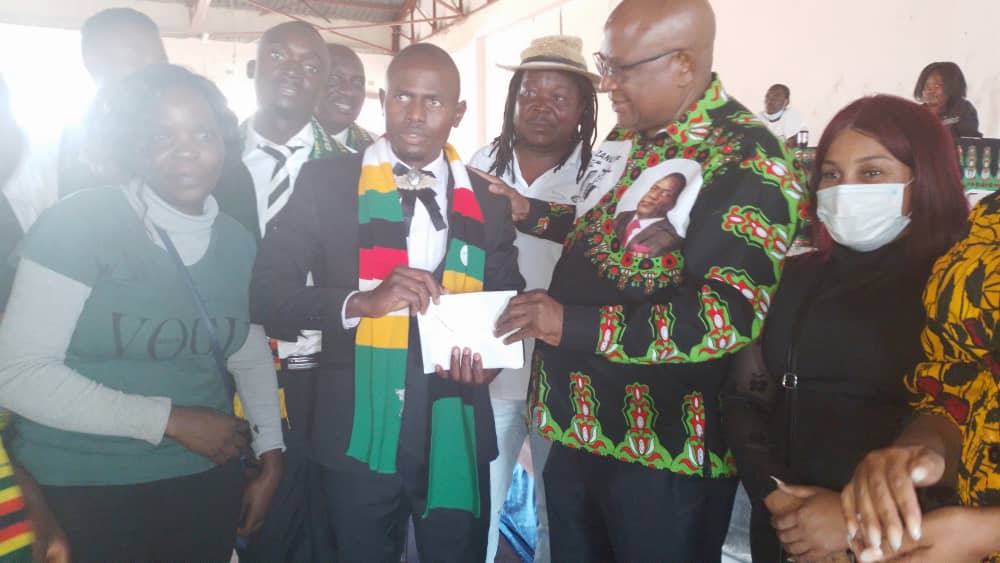 Chiyangwa injects ZW$11 million into the Constituency revolving fund