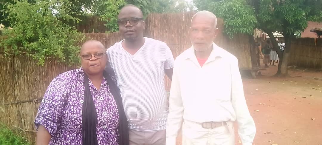 78-year-old Raffingora man helps the sick