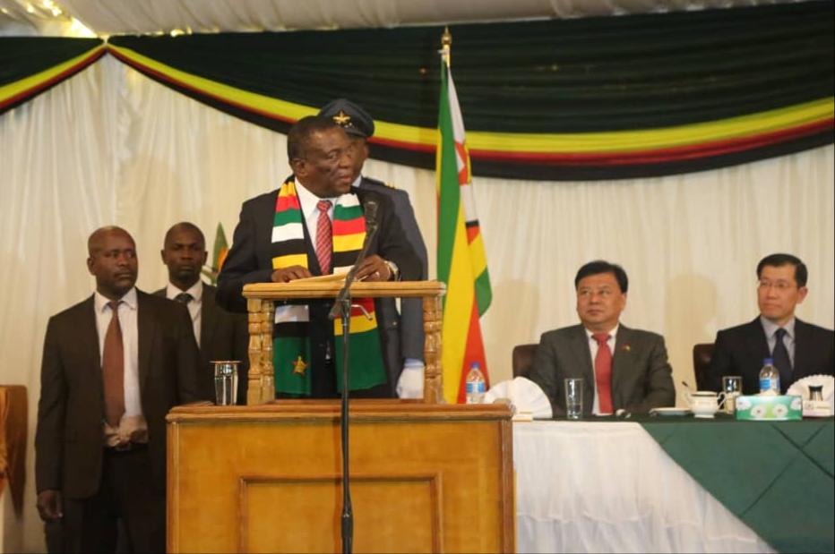 President Mnangagwa welcomes 343 Chinese Tourists in style