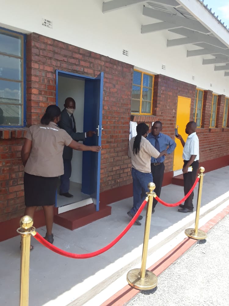 Minister Moyo opens a Classroom Block in Hwange