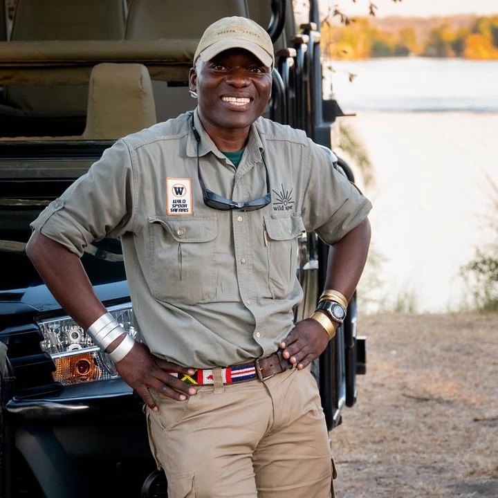 Private Guide Lewis Mangaba makes travellers’ stay in Victoria Falls memorable