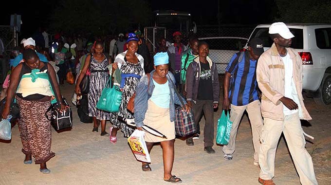 Zimbabweans repatriated from Botswana