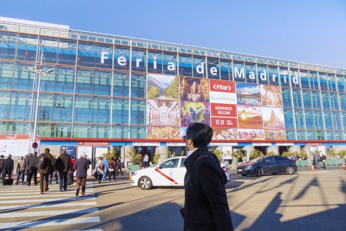 Zimbabwe Tourism takes marketing efforts to FITUR in Spain