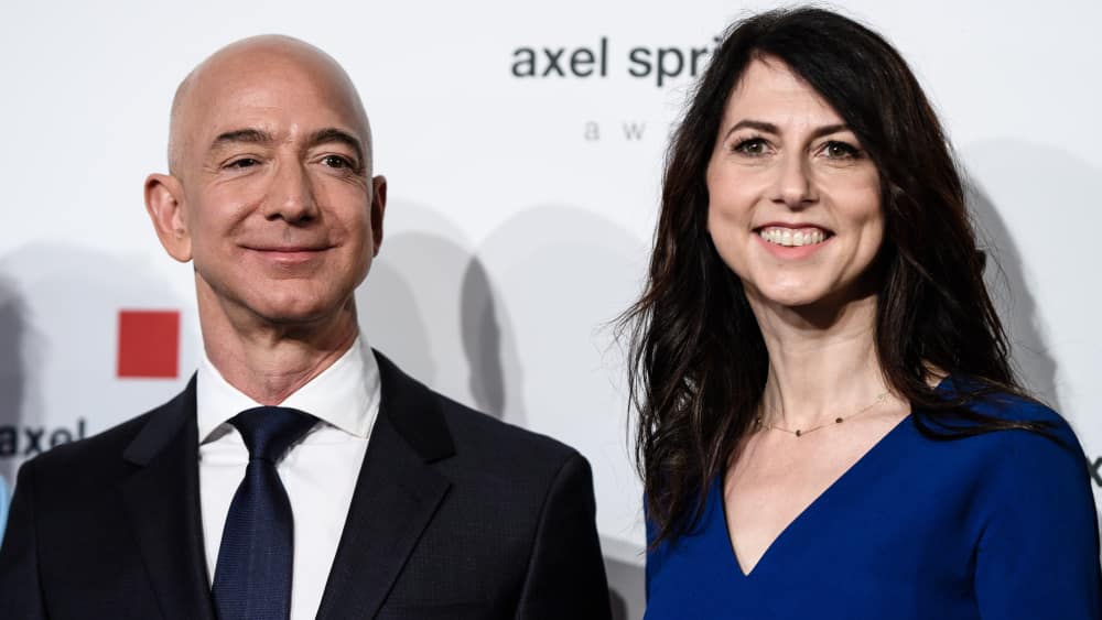 Here’s What Jeff and MacKenzie Bezos’ Divorce Could Mean for Amazon